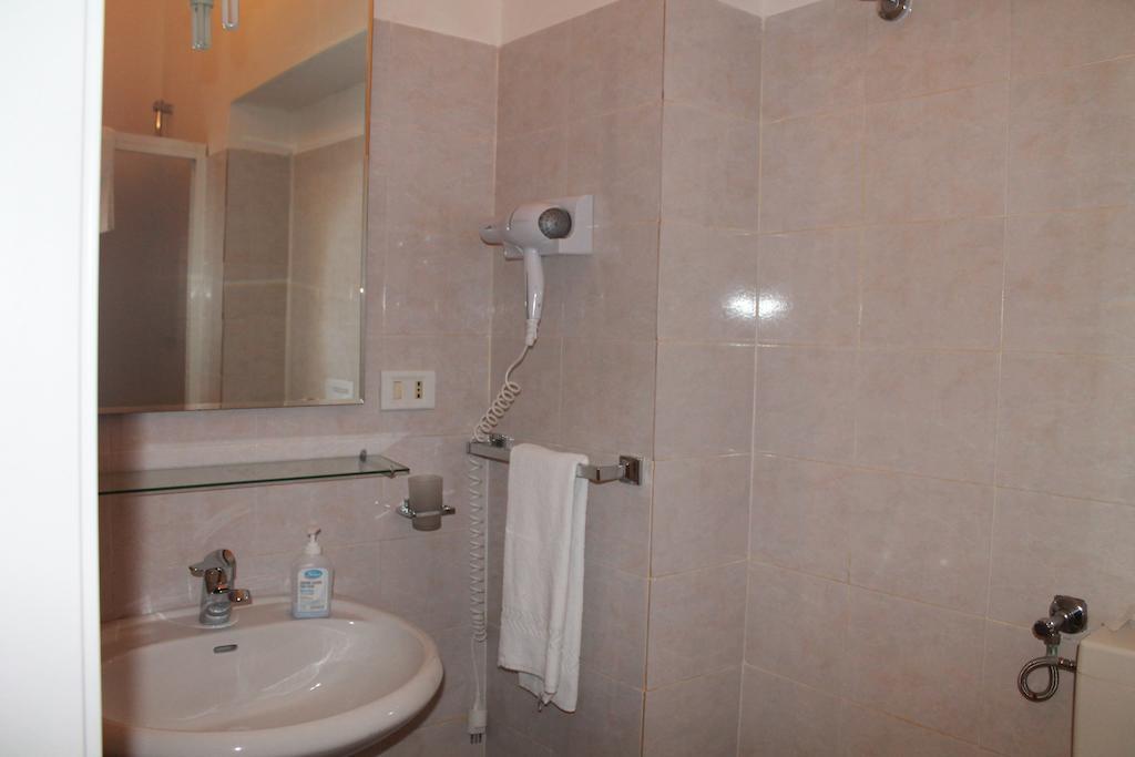 B&B Giorgia Airport Fiumicino Dış mekan fotoğraf